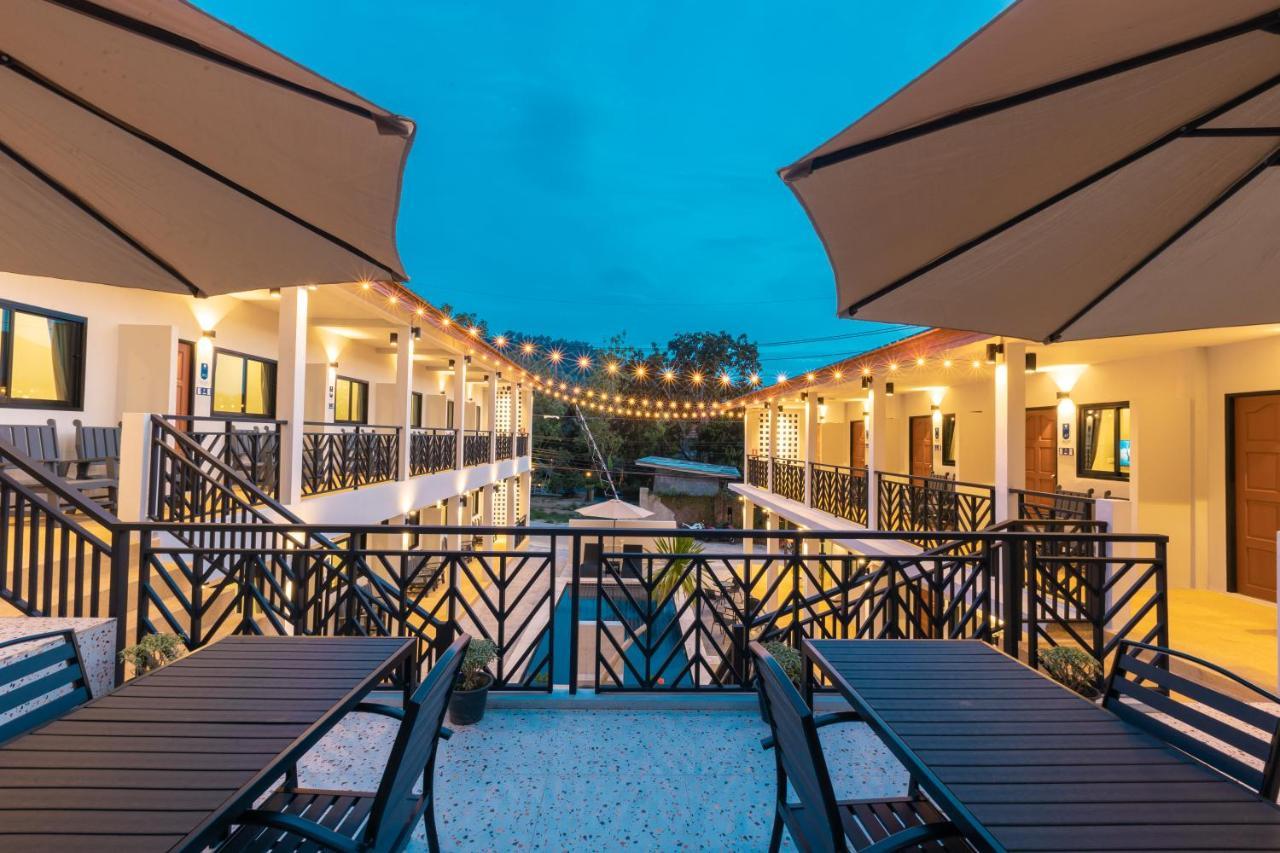 The Chu'S Boutique Hotel Khao Lak Exterior photo
